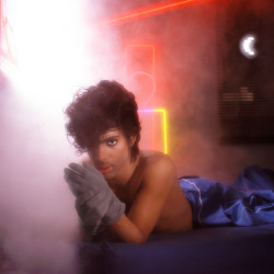 twixnmix:  Prince photographed by Allen Beaulieu, 1982.