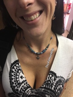 thefithotwife:  My husband got me new ear rings and a necklace.