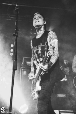 stcktoyourgunsx:  The Amity Affliction Maria Garcia