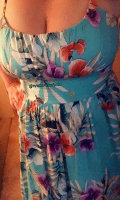 wetnready40:  sirvadermaul:  #Sundress Sunday! I know how much