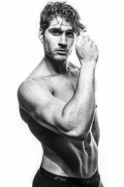 traveladdict227:  keith milkie by ricardo nelson