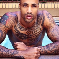 gnomoney:  Tyson Bettis @iamtysonbettis