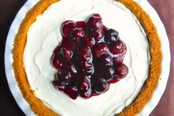 foodffs:  No Bake Cherry Cheesecake PieReally nice recipes. Every
