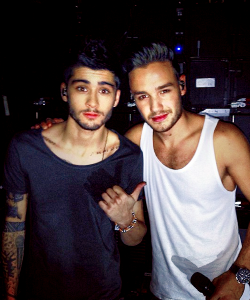 mr-styles:   onedirection: Zayn & Liam backstage in TOKYO!!!!