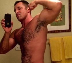 bearpitpig:  #HairyPits #Armpits #Bear #Pits #MuscleBear #Hairy