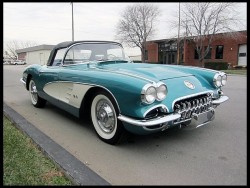 musclecardreaming:  1958 Chevy Corvette 