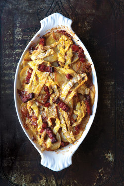 foodffs:  Tartiflette (French Bacon, Potato, and Reblochon Casserole)