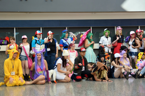 More from Otakuthon 2013. If you found yourself or a friend in the pictures you can use them I dont mind.