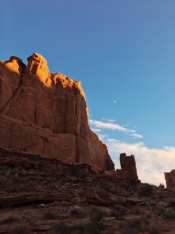 brookelynne:  Park Avenue - Arches National Park 