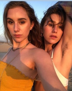 Hairy Women & Hairy Armpits