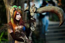 league-of-legends-sexy-girls:Fiddlestick Cosplay