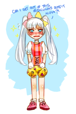 weissrabbit:  xuunies:  lets just say weiss lost a bet but its