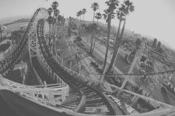 magics-secrets:  Roller coaster