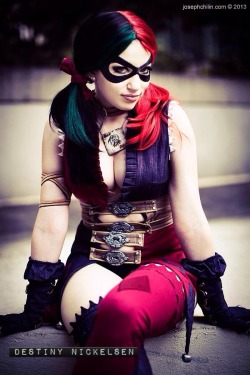 destinynickelsen:  New photo of my Injustice Harley Quinn. Photo