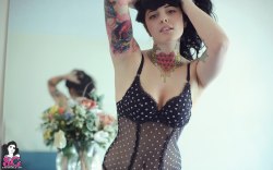 sglovexxx:  Radeo Suicide