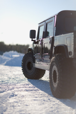 automotivated:  Hummer H1 (by Jussi Rajala)