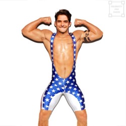 celebrityfagfakes:  Tyler Posey  follow my personal blog - @bieberscunt