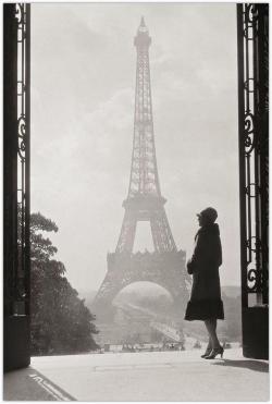 historicaltimes: The Eiffel Tower in 1928, Paris, France. via