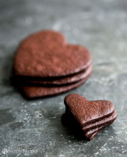 foodffs:  Thin and Crispy Chocolate Cookies Follow for recipes