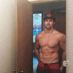 IknowSexyMen !
