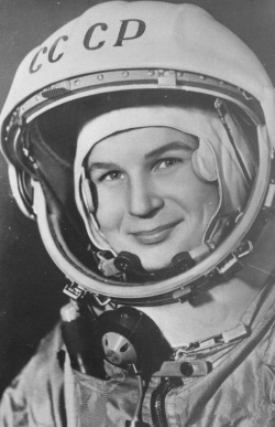 humanoidhistory: TODAY IN HISTORY: Soviet cosmonaut Valentina