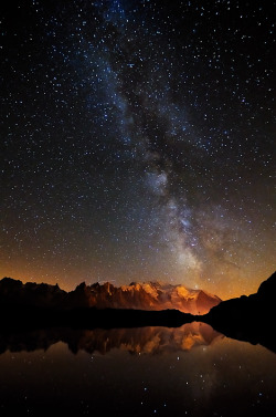 wowtastic-nature:  Milky way - Lac des Cheserys by  Marco Barone