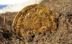 In Sweden, archaeologists have discovered a gold Roman coin at