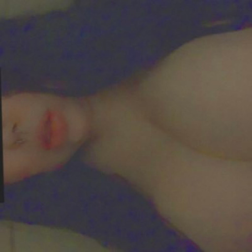 highkitty27:  Play with me. Send me some gifts. I’m so wet