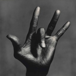 agelessphotography:The Hand of Miles Davis, New York, Irving