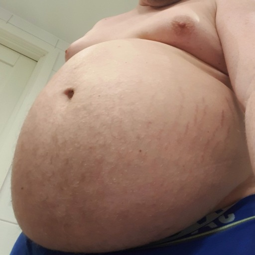 sumxtra:Fuck, I might be getting fat 