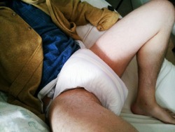elbbdepapi:  Waking up as daddy likes, thickly padded and wet