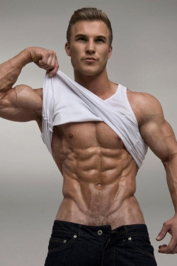 Fitness model Danny Dobson gets exposed 