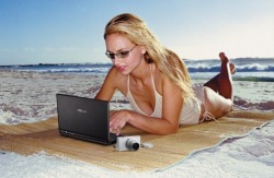 golaptoplifestylegroup:  Live the Laptop Lifestyle and work from