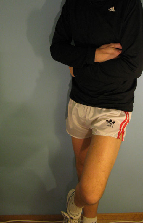 cyberionsworld:  My white and red Adidas Beckenbauer shorts. 