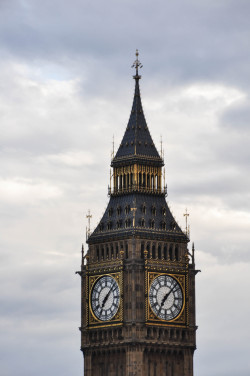 danlophotography:  Obligatory Shot of the Elizabeth Tower | London,