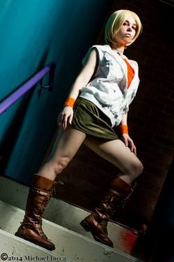 pigeonfooperch:    Heather Mason cosplay shot by Michael Iacca