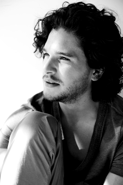 titansdaughter:  Kit Harington photographed by Jessie Craig for