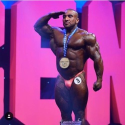 Ahmad Ashkanai - 1st place at the Kuwait Classic Pro 2017.