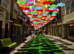 awkwardsituationist:  umbrella sky project by sextafeira produgues