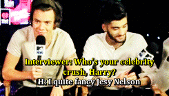 awwmikey:  → au meme- harry and jesy have not so secret crushes