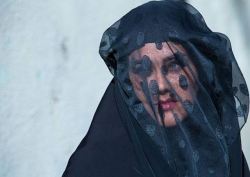 tanyushenka:   Photography: “Iranian Shiite Muslim woman mourning