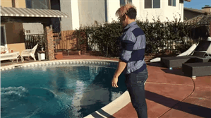 tinyblogtim:  How does he go from “graceless in water” to “holy shit ASK ME” in like fifteen seconds? Homer Simpson, D’oh!