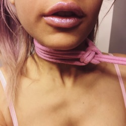 sweetprincessbabygirl:  I made my own glitter lip gloss :)