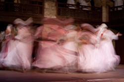 utkhowaga:  Tannoura (skirt) dancers of the Mawlani Sufi order