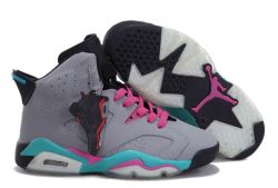 customjordans:  Click the link for more custom #Nike #sneakers