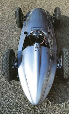 frenchcurious:  Mercedes Benz W 154 (1939) exemplaire n° 189437