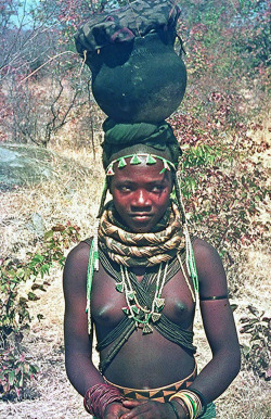 africaafrika:  Muila , southern Angola , early 50’s. Photography