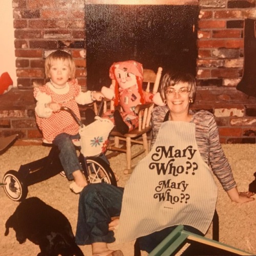 <p>#tbt to a land far away where my mom made pies and liked dogs. Her #maryhartmanmaryhartman apron was giving you some clue to her real personality and also, who let me ride my bike in the house? #poorparenting #raggedyann  (at East Bay)</p>