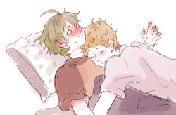 yankasmiles:d-d-d-does this mean it’s ok to cuddle or,,,,