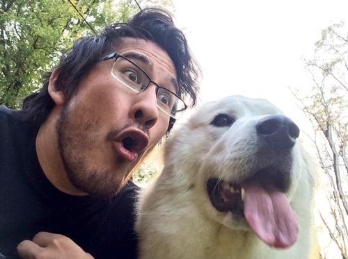 inyoursocks:  everyone should love dogs as much as Markiplier does